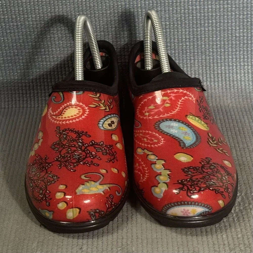 Sloggers Women's Paisley Red Waterproof Slip-On Garden Shoes Size 8 Whimsical